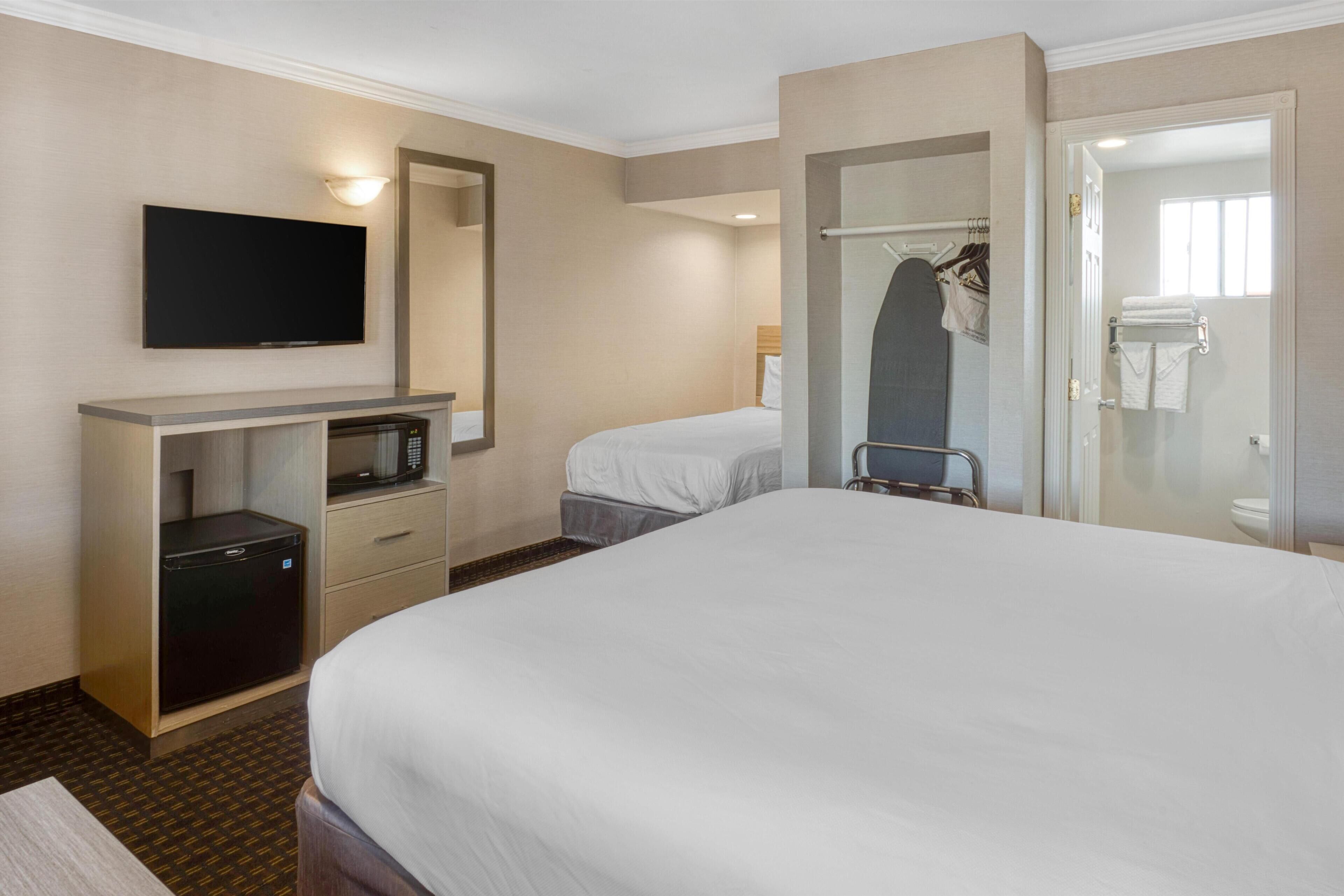 Photo - SureStay Hotel by Best Western San Rafael