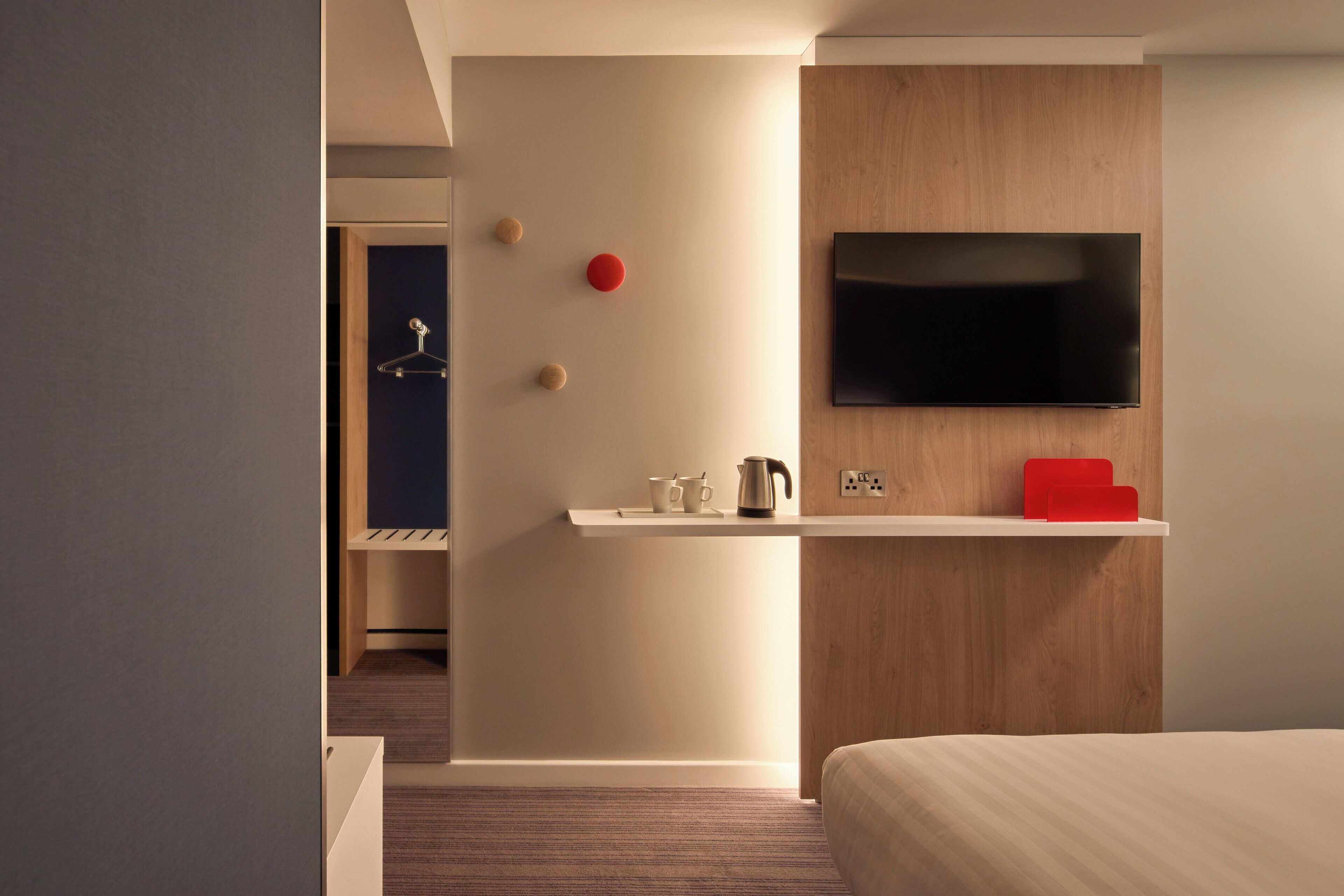 Photo - Holiday Inn Express London - Limehouse by IHG