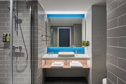 Holiday Inn Express London - Limehouse by IHG