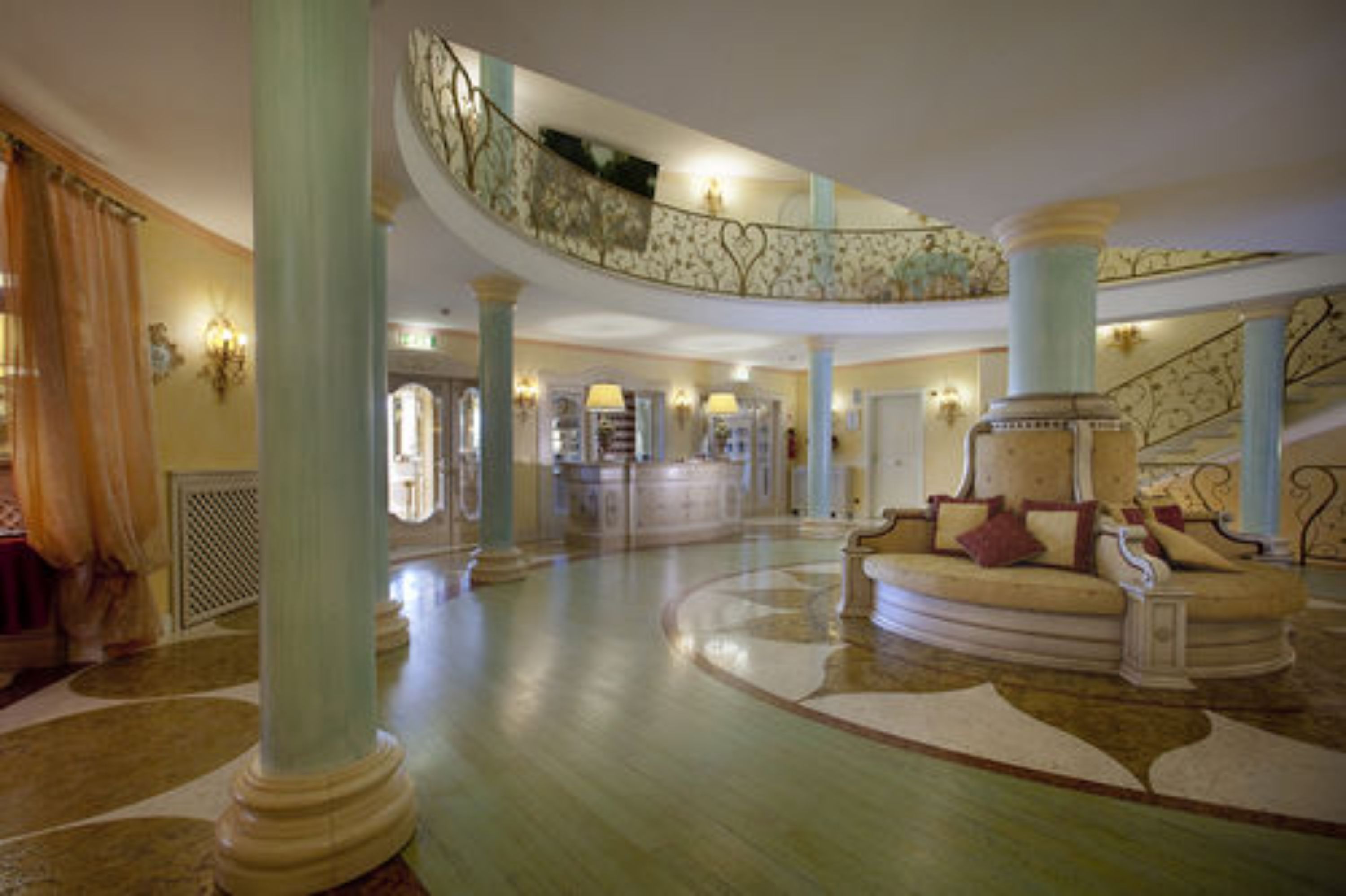 Photo - Vip's Motel Luxury Accommodation & Spa