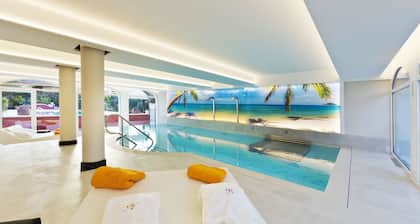 Vip's Motel Luxury Accommodation & Spa