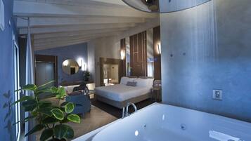 1 Schlafzimmer, Minibar, Zimmersafe, Schreibtisch