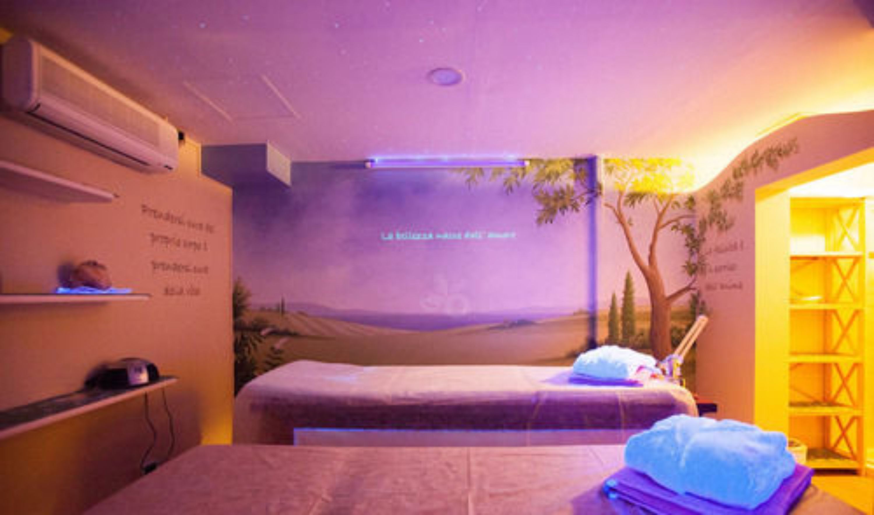 Photo - Vip's Motel Luxury Accommodation & Spa