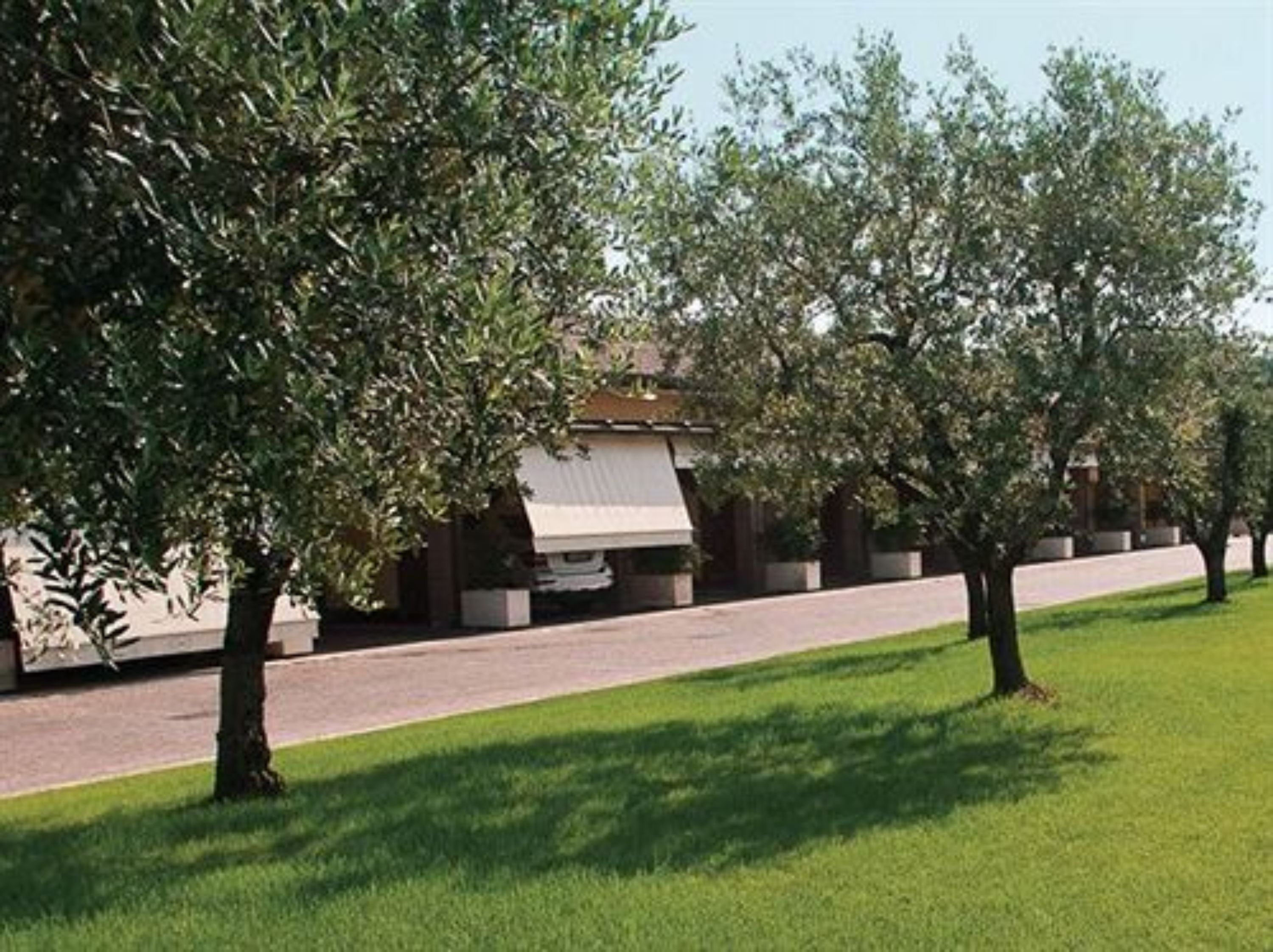 Photo - Vip's Motel Luxury Accommodation & Spa