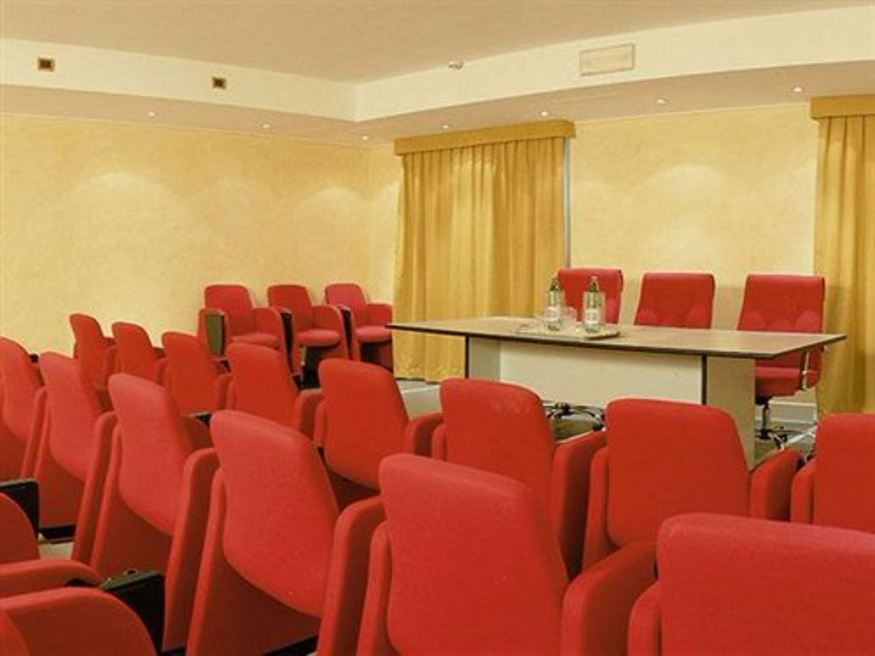 Photo - Vip's Motel Luxury Accommodation & Spa