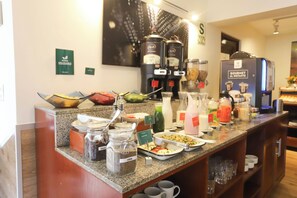 Daily buffet breakfast for a fee