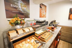 Buffet déjeuner (39 PEN par personne)