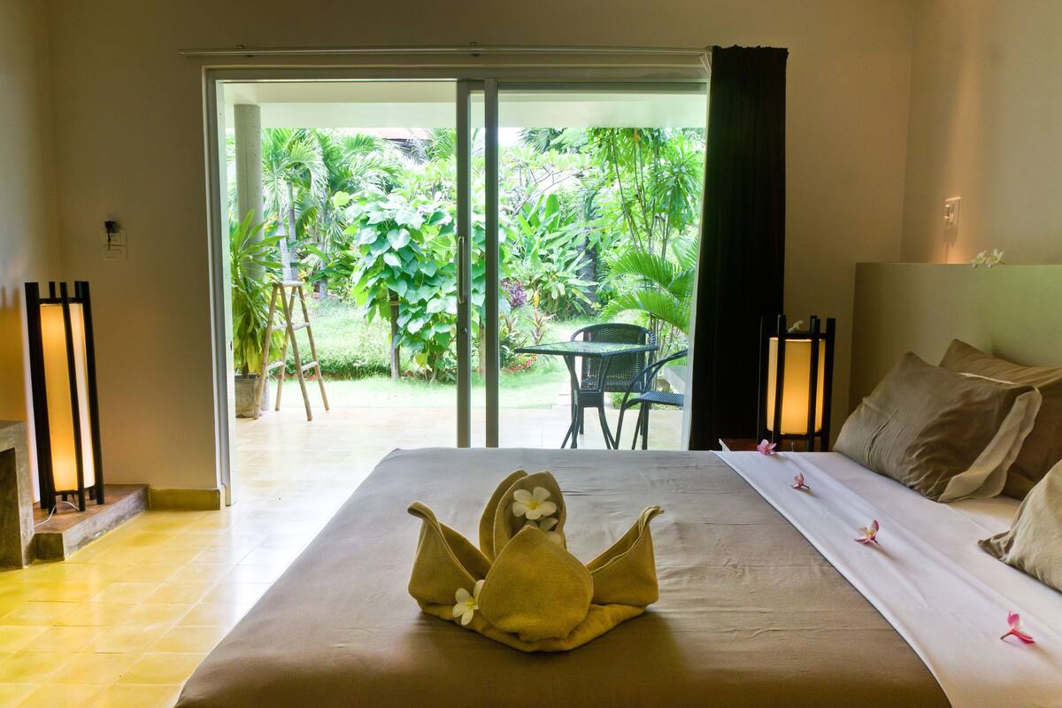 Phòng, quang cảnh vườn | Quang cảnh từ phòng