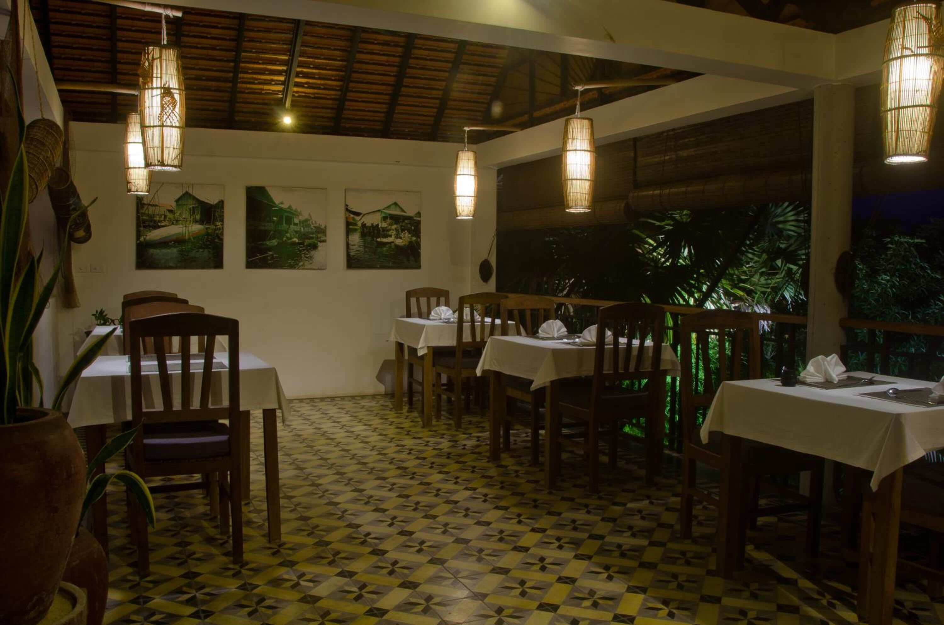 Photo - Battambang Resort