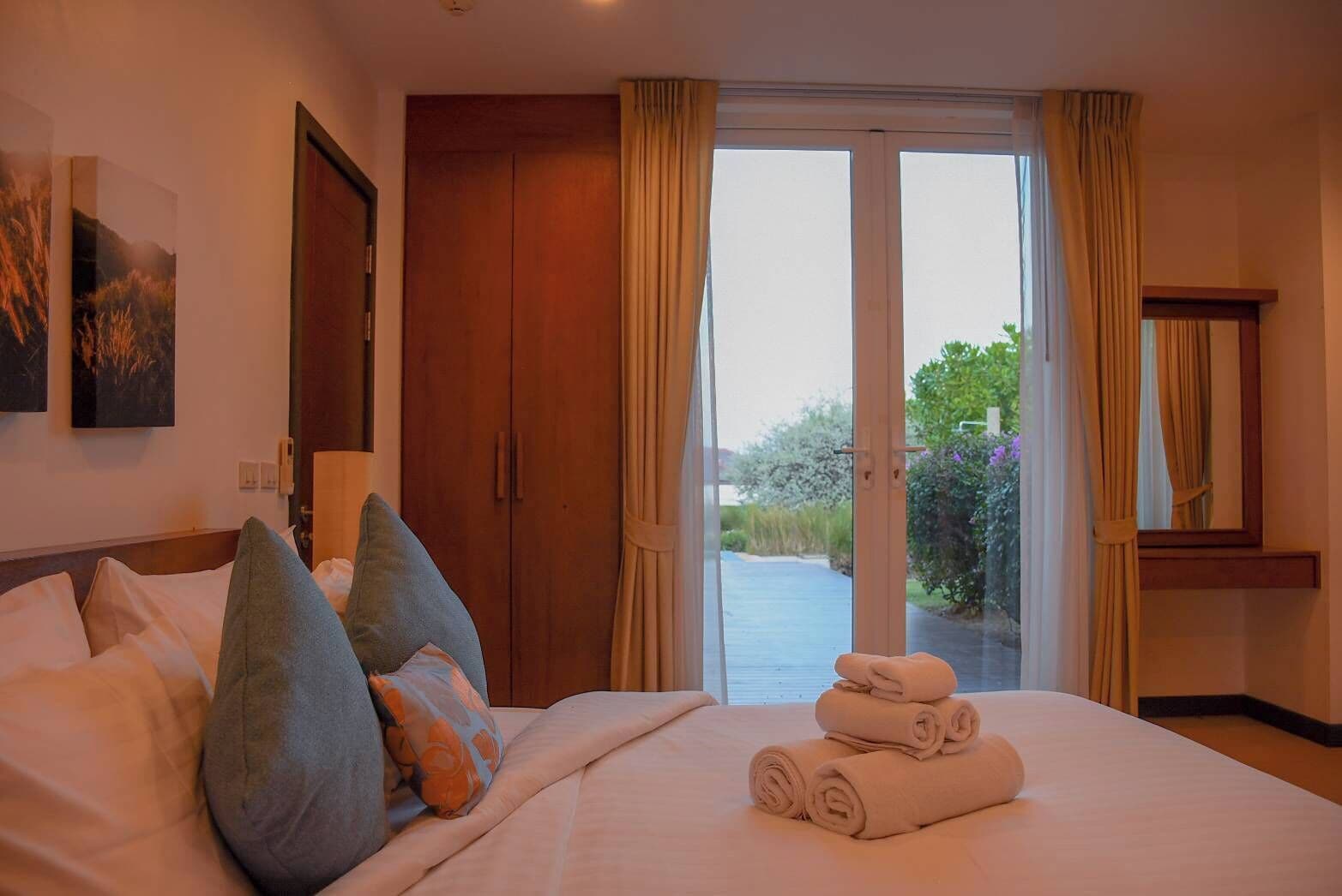 Deluxe Suite, 3 Bedrooms | Minibar, in-room safe, desk, blackout curtains