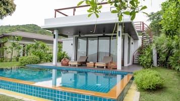 2 Bedrooms Pool Villa | Minibar, in-room safe, desk, blackout curtains