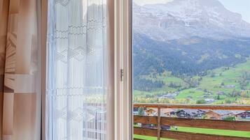 Twin Room, Balcony, Mountain View | Mountain view