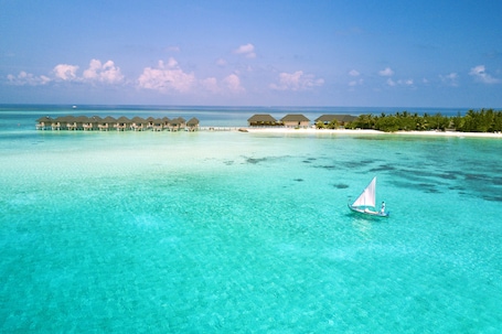 Summer Island Maldives