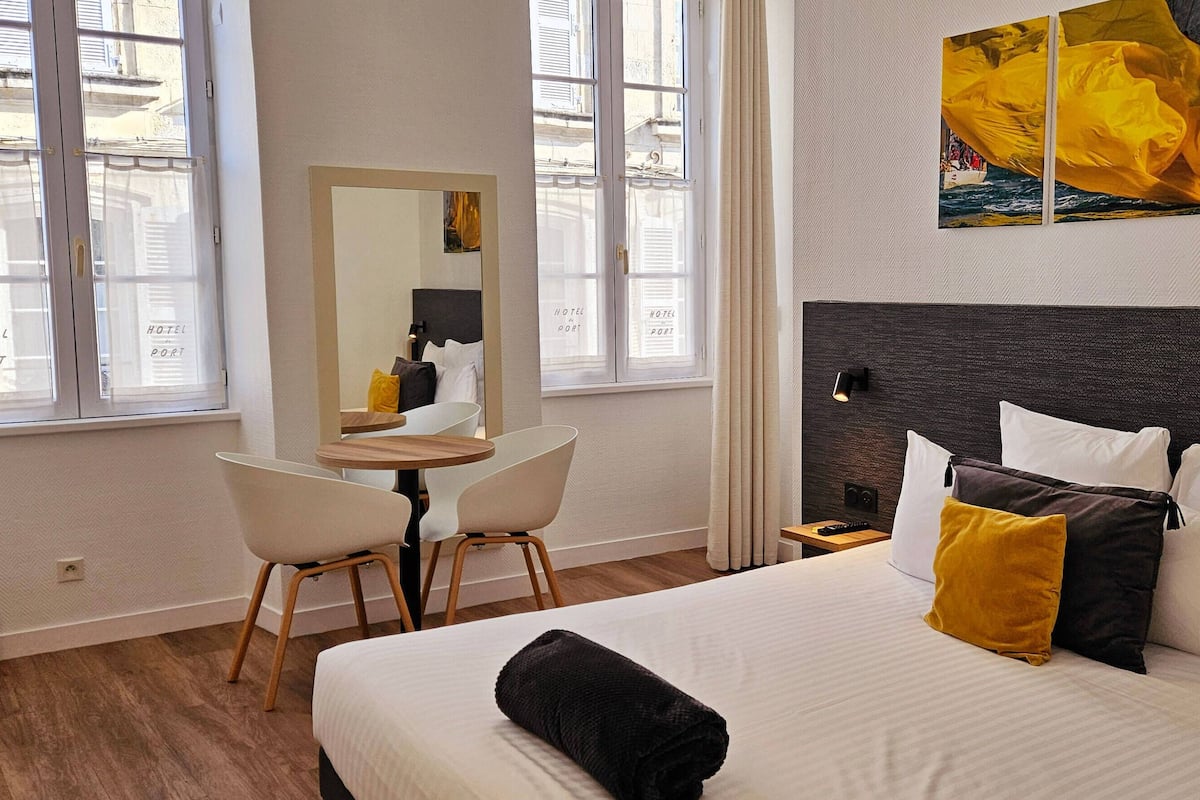 Superior kamer | 2 slaapkamers, een bureau, verduisterende gordijnen, geluiddichte muren