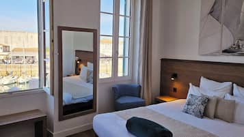 2 chambres, bureau, rideaux occultants, chambres insonorisées