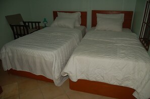 Comfort Villa, Garden View | 1 bedroom, premium bedding, desk, iron/ironing board - Ngorongoro Villa & Restaurant (Karatu)