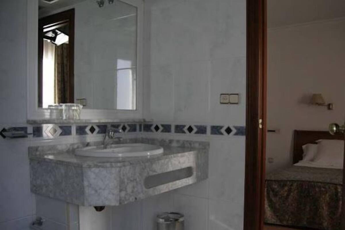 Shower, hair dryer
