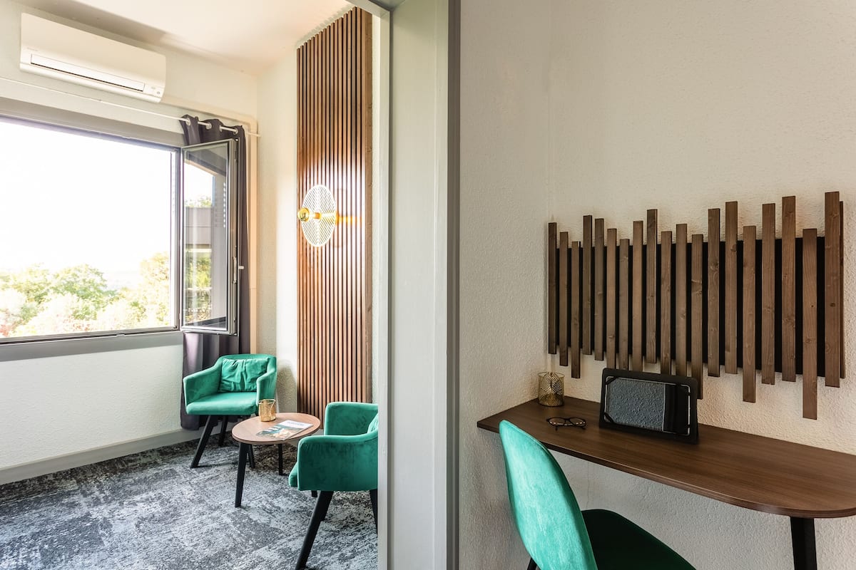 comfort twin room, 2 single beds | garden view