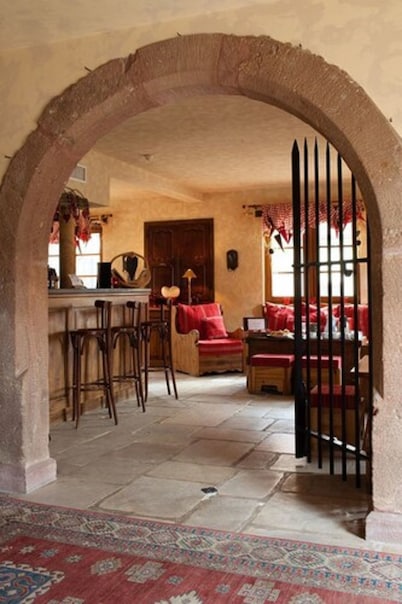 Logis Hôtel Domaine de Rouffach