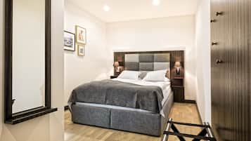 Double Room, No Windows | Desk, free WiFi, bed sheets
