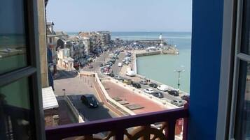 إطلالة الغرفة