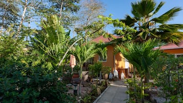Ngoại thất