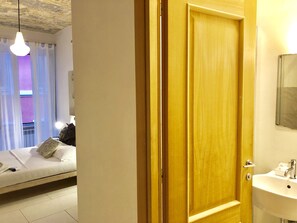 Double or Twin Room | Egyptian cotton sheets, premium bedding, minibar, in-room safe - I Dormienti (Rome)