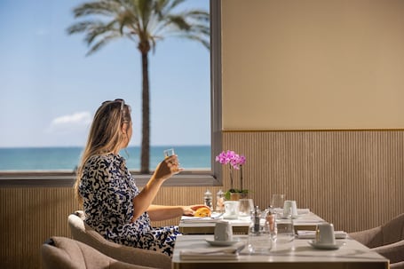 Daily buffet breakfast for a fee. Hotel Royalmar