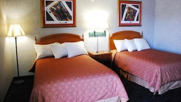 Double Room, 2 Double Beds, Smoking | Desk, free WiFi, bed sheets