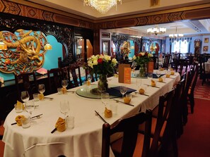 Dinner served - The Bingham Townhouse (Nottingham)