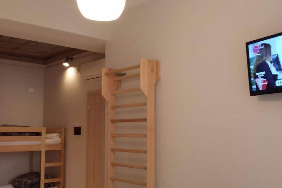 Family Room | In-room safe, individually furnished, iron/ironing board, free WiFi
