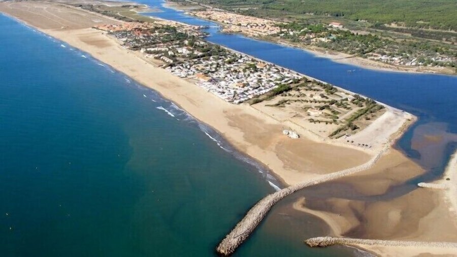 Camping Hameau Des Cannisses