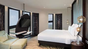 Presidential Suite, Club lounge access (Airport View, 20% off FnB & Laundry)