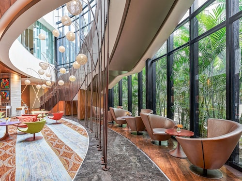 Pullman New Delhi Aerocity Hotel