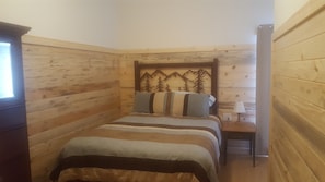 Unit F-2 Bedroom Deluxe with washer/dry