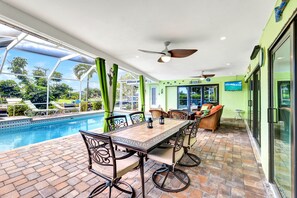 Terrace/patio - Villa Emerald Coast- Private Villa (Cape Coral)