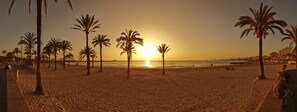 Beach nearby - MLL Caribbean Bay Hotel (Llucmajor)