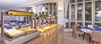 MLL Blue Bay Hotel