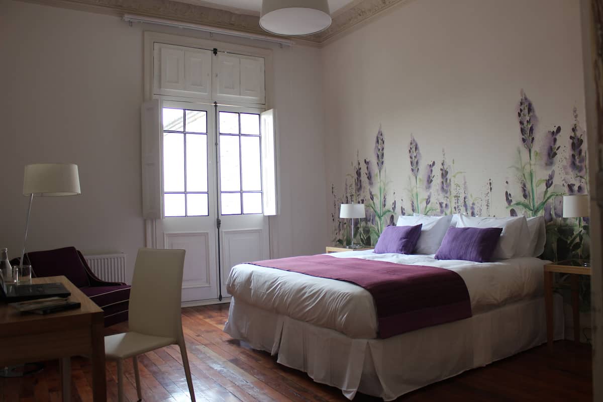 Deluxe-Doppelzimmer | 1 Schlafzimmer, hochwertige Bettwaren, Daunenbettdecken, Zimmersafe