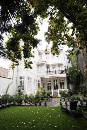 Terrace/patio - Matildas Hotel Boutique (Santiago)