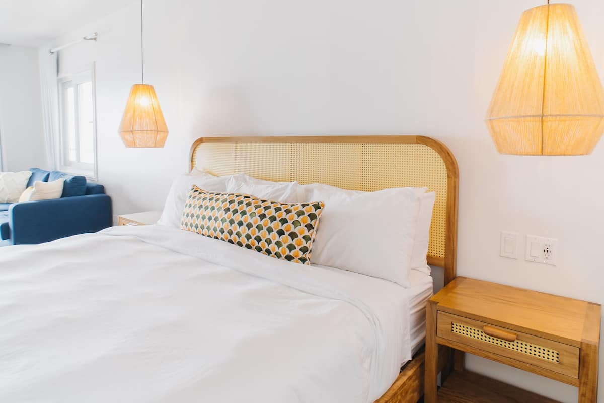 Suite 9 | 1 bedroom, Egyptian cotton sheets, premium bedding, pillowtop beds