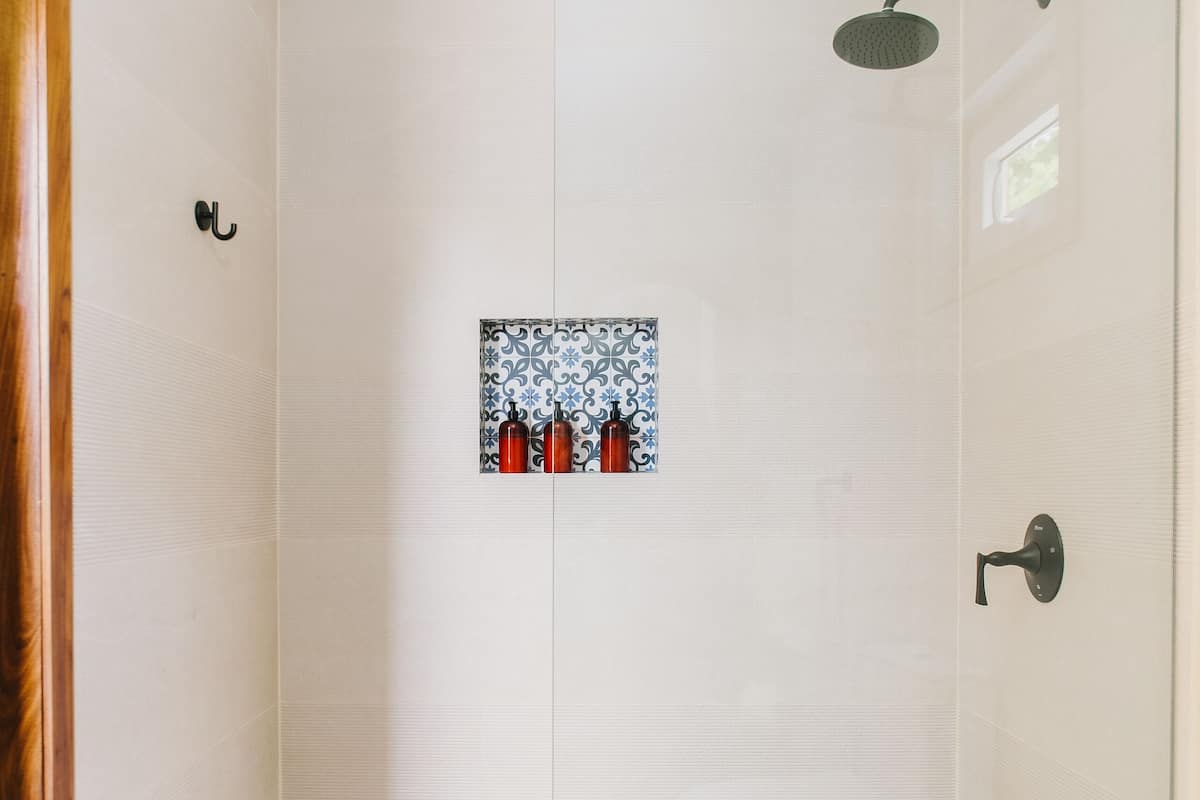 Free toiletries, hair dryer, bathrobes, towels