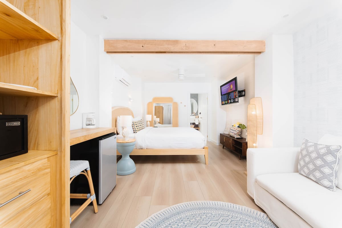 Suite 3 | 1 bedroom, Egyptian cotton sheets, premium bedding, pillowtop beds