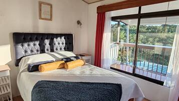 Studio Deluks, 1 Tempat Tidur Double dengan tempat tidur Sofa, patio | Didekorasi berbeda-beda dan dilengkapi dengan perabotan berbeda-beda