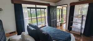 Deluxe Studio, 1 Double Bed with Sofa bed, Patio | Individually decorated, individually furnished, desk, laptop workspace