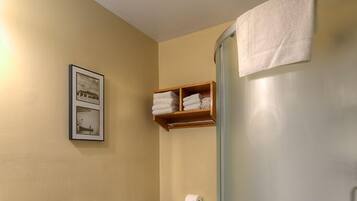 Standard Room, 2 Double Beds | Bathroom | Shower, hair dryer, towels