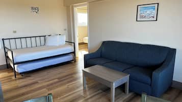 Phòng đôi Deluxe | Truy cập Internet không dây miễn phí, bộ trải giường