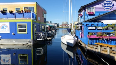 A Float Home B&B in Fisherman’s Wharf