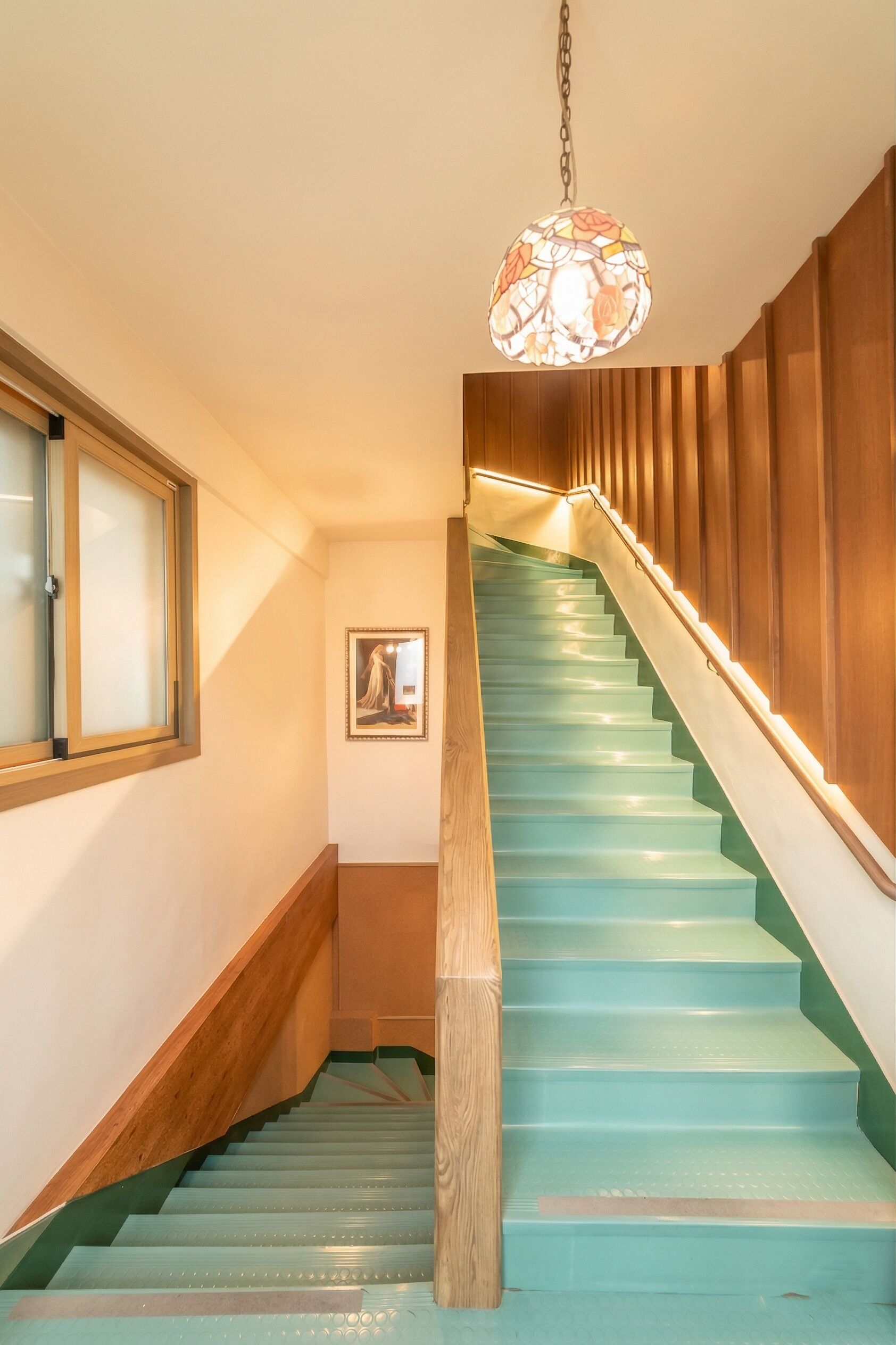 تلفزيون إل سي دي، وحدة تحكم لألعاب الفيديو، مشغل دي في دي