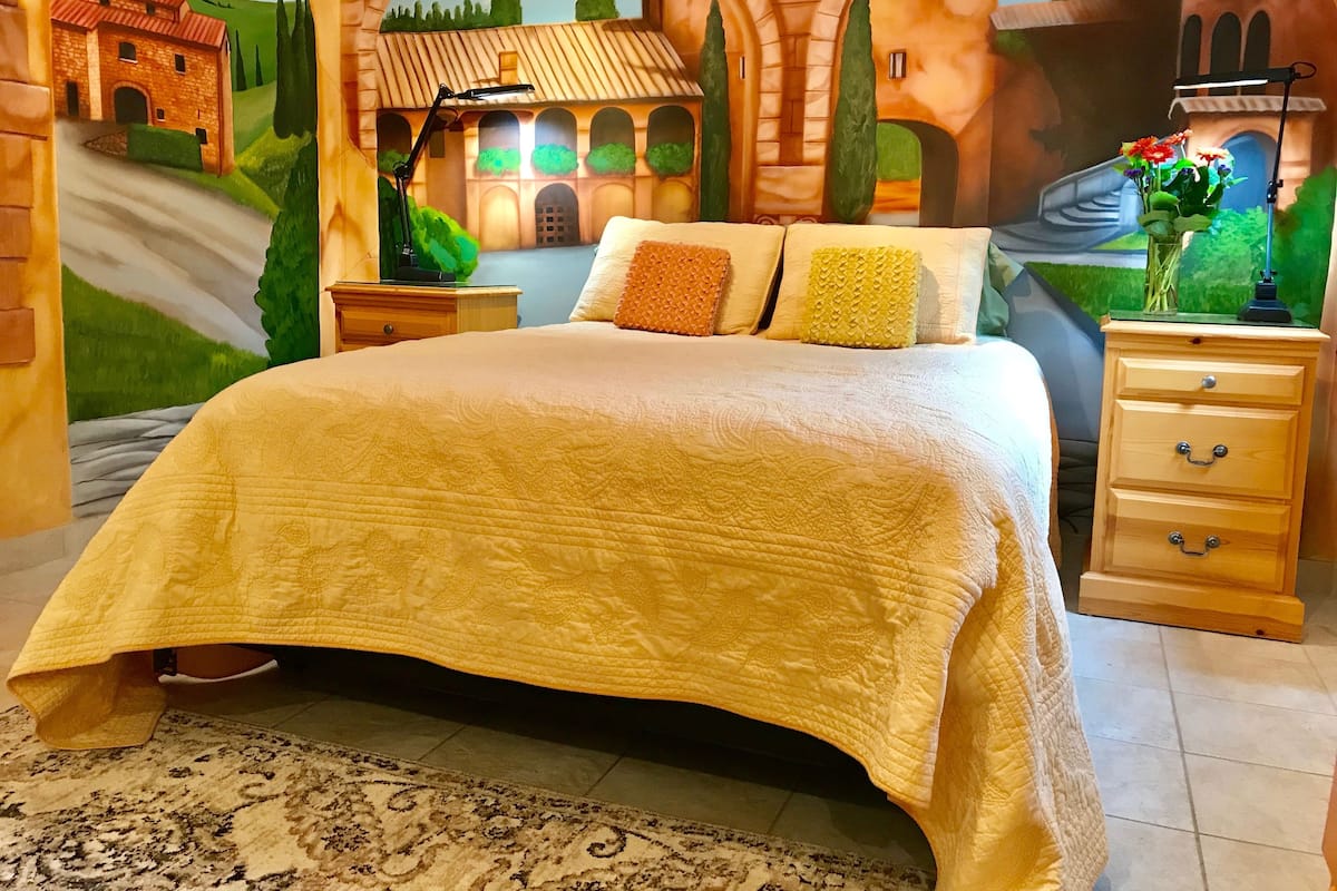 Kamar Superior, lantai dasar | Dilengkapi dengan perabotan berbeda-beda dan Wi-Fi (biaya tambahan)